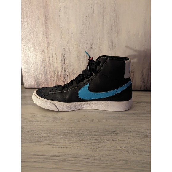 Kids Nike Blazer fusion mid level trainers - Picture 8 of 12